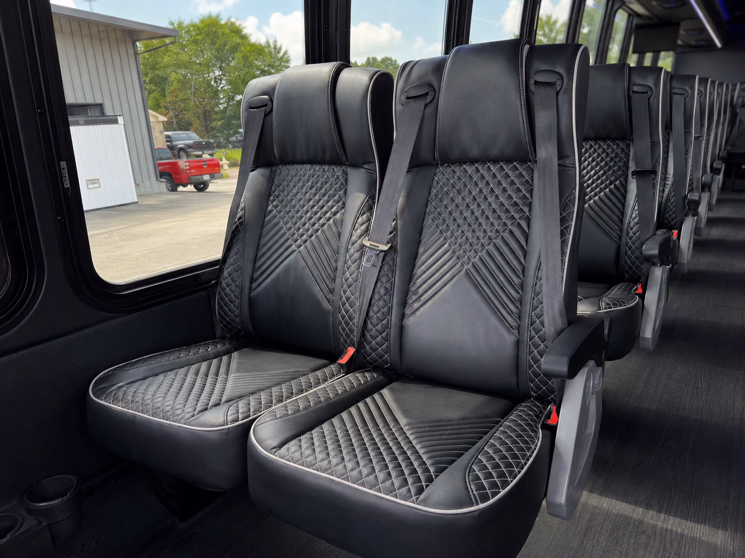 shuttle your guests between dixon boulevard hotels and your venue
